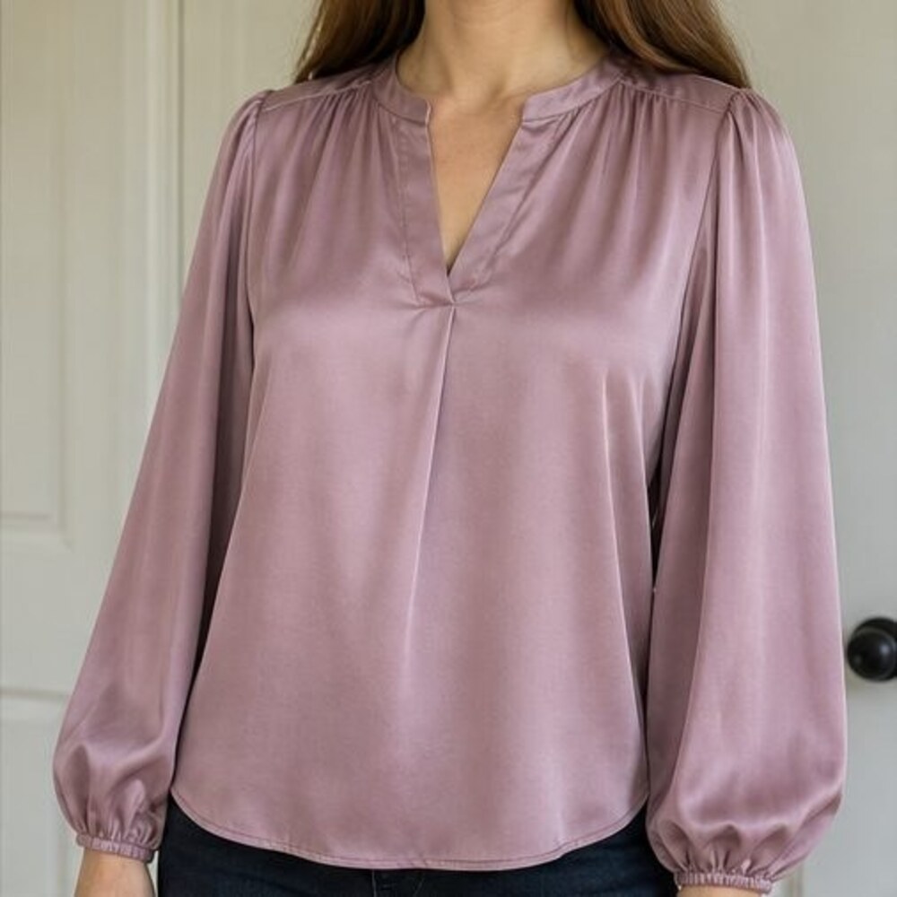 Mauve Button Blouse - Picture 2 of 6